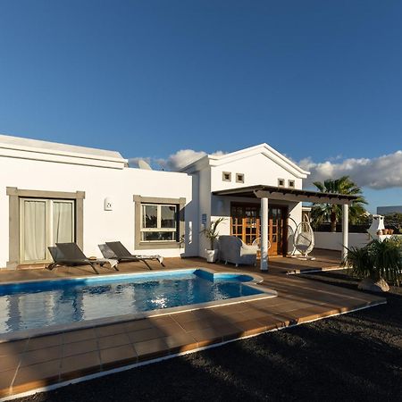Villa Mo Luxury Heated Pool Плайя-Бланка Екстер'єр фото