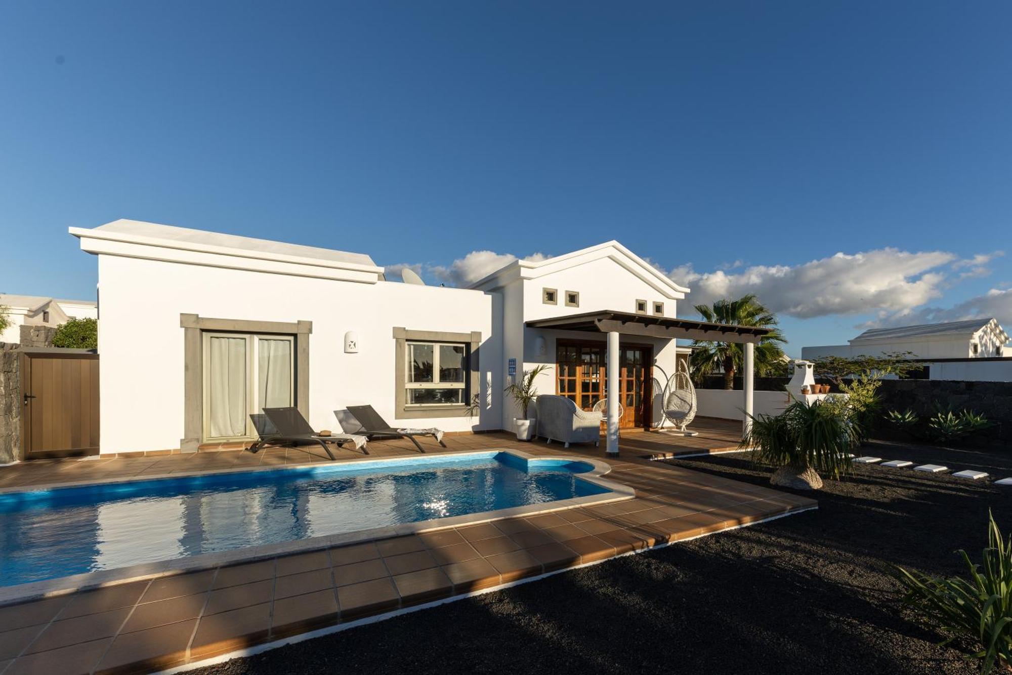 Villa Mo Luxury Heated Pool Плайя-Бланка Екстер'єр фото